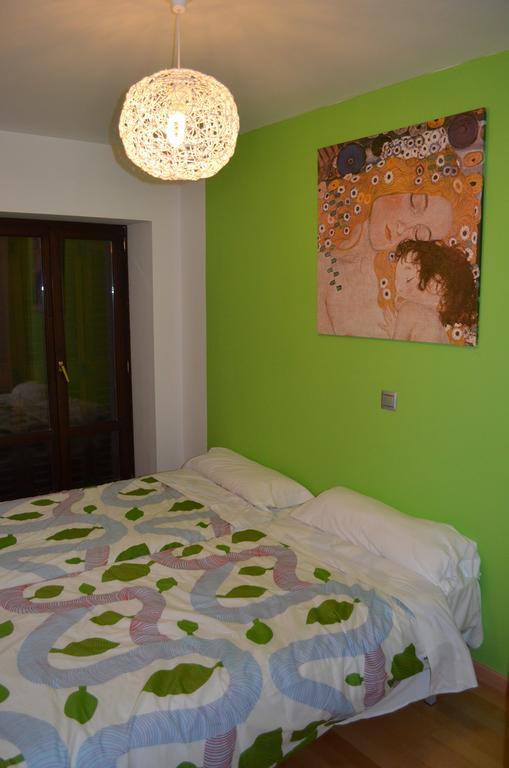 Apartamentos Zaragoza Coso Phòng bức ảnh