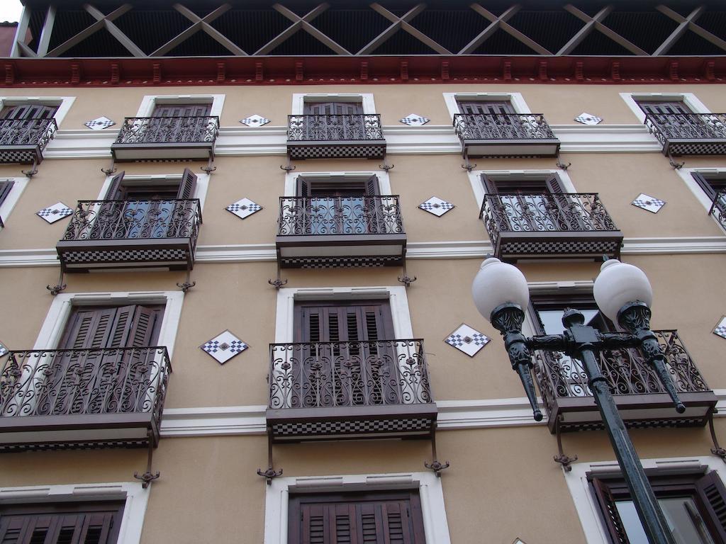 Apartamentos Zaragoza Coso Ngoại thất bức ảnh